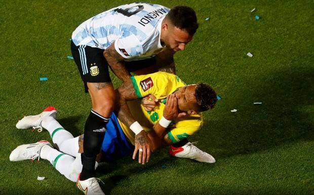 844455-tunel-i-cabrito-i-cotovelada-mas-golo-nem-ve-lo-.jpg